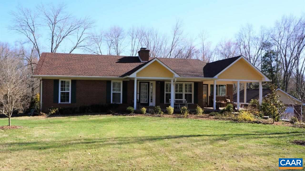 3621 Keswick Road Keswick, VA 22947 - Photo 9 of 50 a front view of a house with garden
