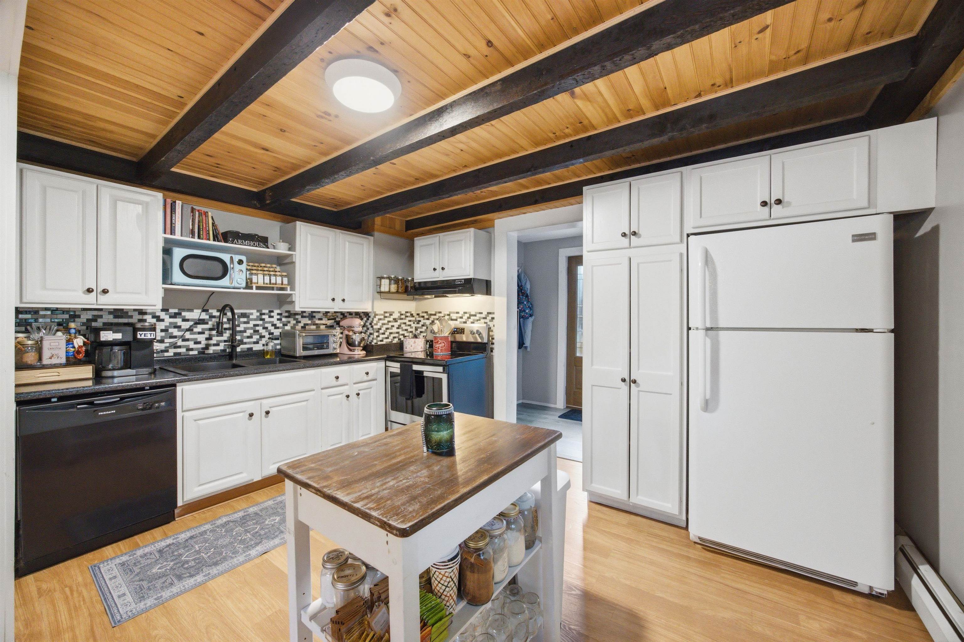103 Main Street Alton, NH 03809 - Photo 23 of 60