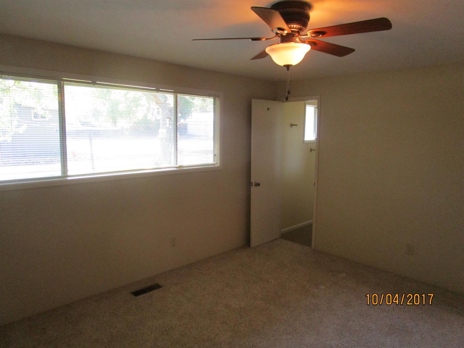 2490 Spring Street Medford, OR 97504 - Photo 18 of 29 Additional Photo