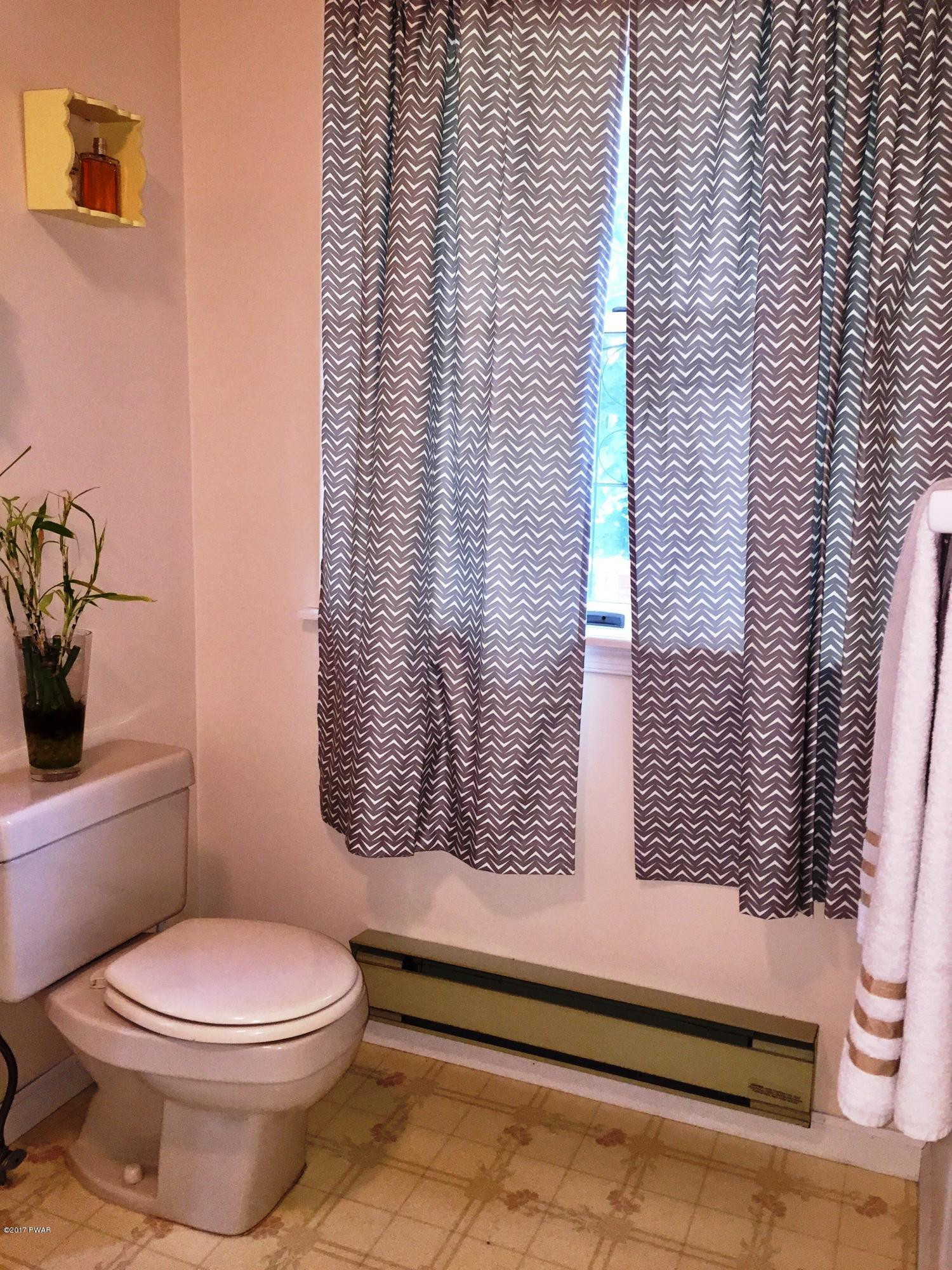 239 Ski Run Road Honesdale, PA 18431 - Photo 21 of 22