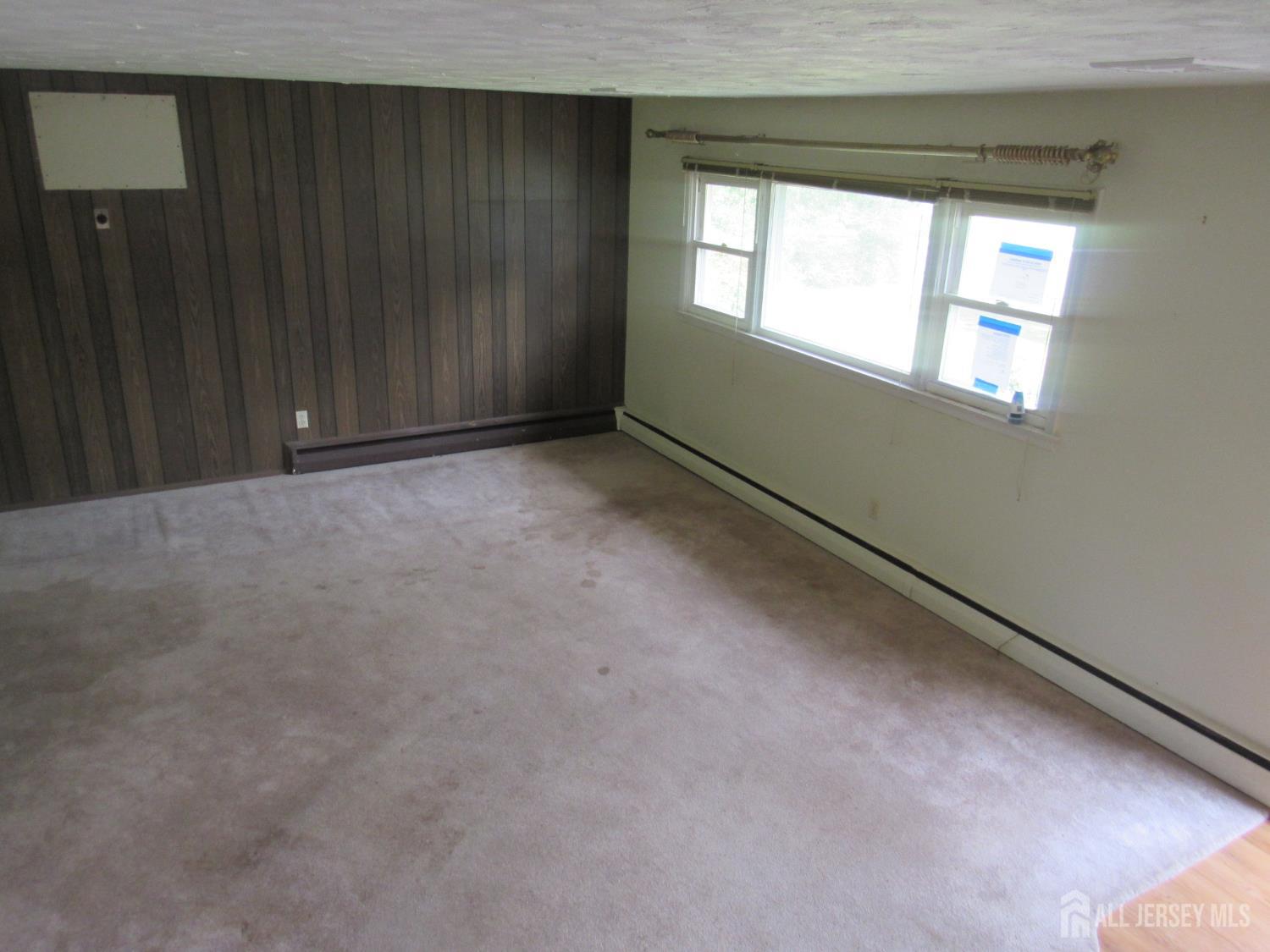 206 Overbrook Road Piscataway, NJ 08854 - Photo 22 of 34 a view of an empty room and window