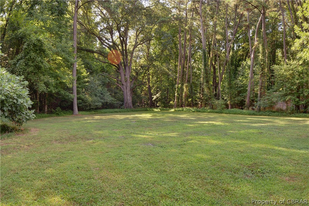 722 Yorktown Road Poquoson, VA 23662 - Photo 10 of 48