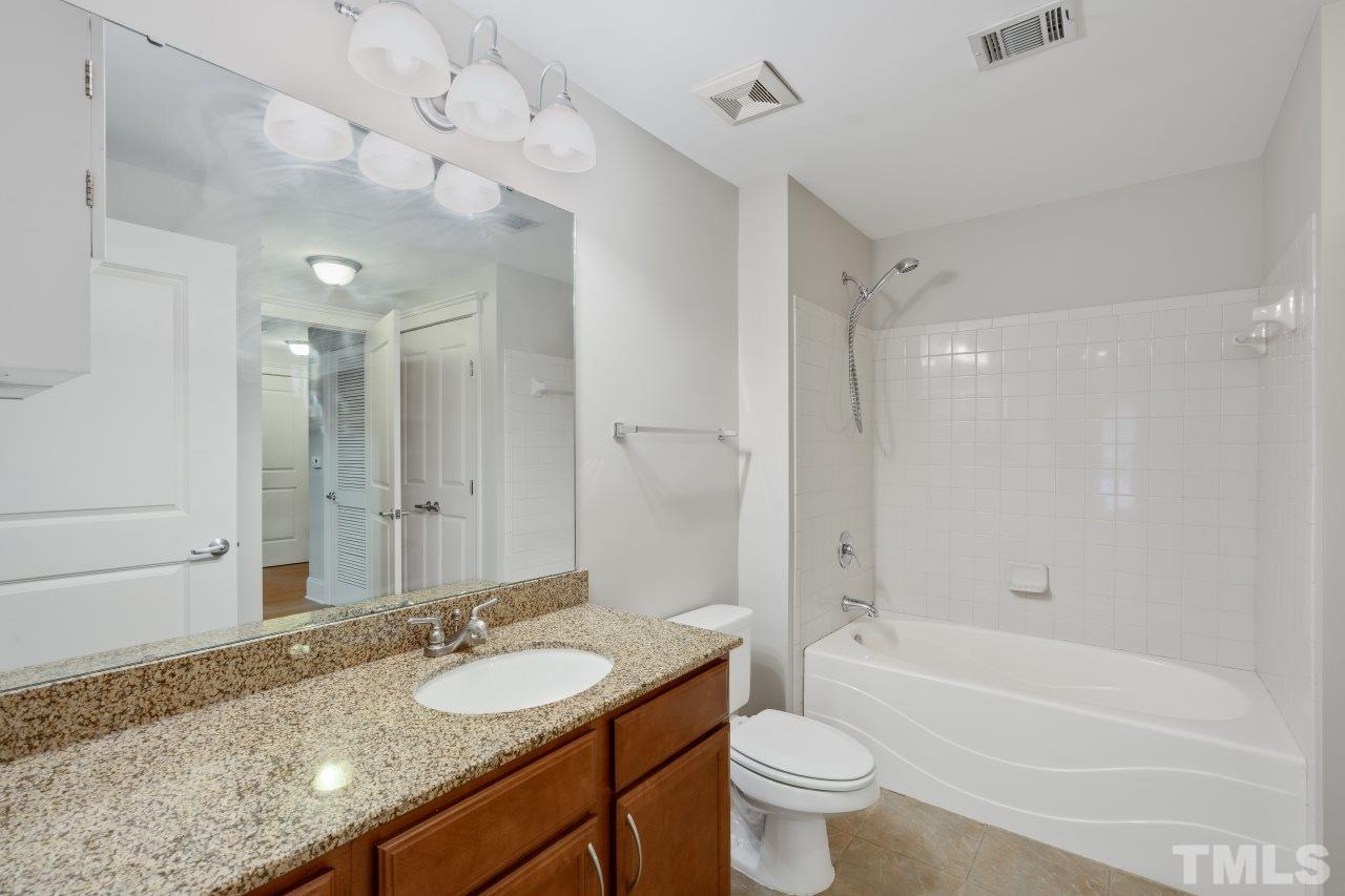 222 Glenwood Avenue, Unit 314 Raleigh, NC 27603 - Photo 11 of 30