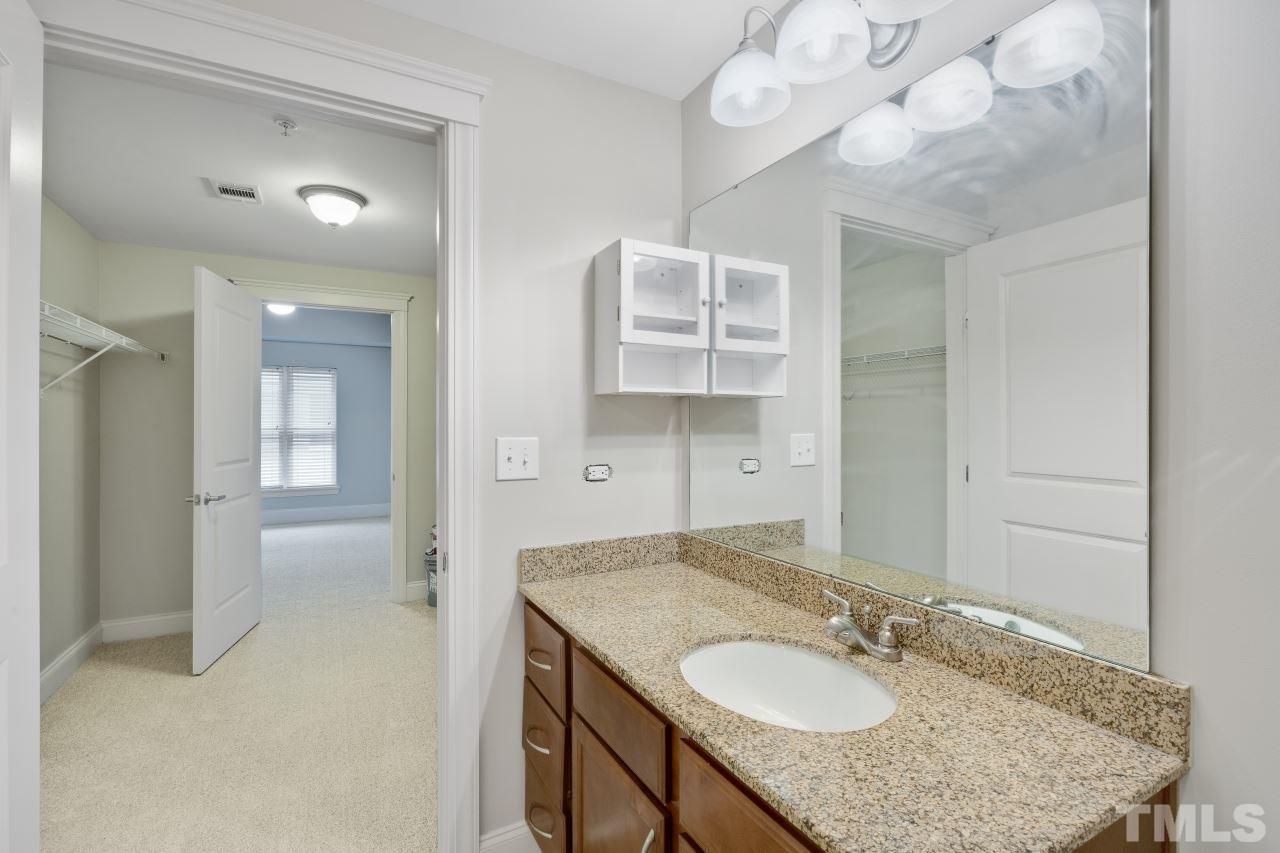 222 Glenwood Avenue, Unit 314 Raleigh, NC 27603 - Photo 12 of 30