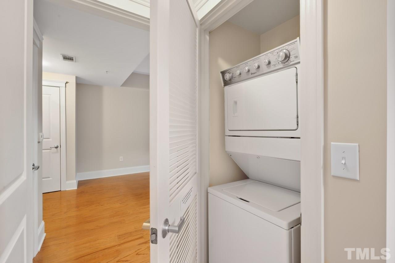 222 Glenwood Avenue, Unit 314 Raleigh, NC 27603 - Photo 13 of 30