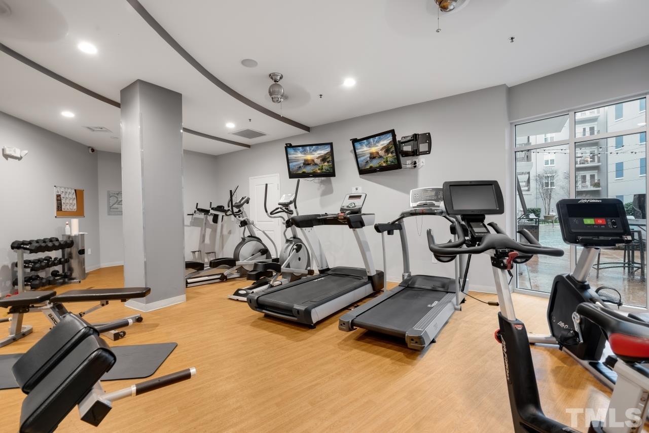 222 Glenwood Avenue, Unit 314 Raleigh, NC 27603 - Photo 25 of 30