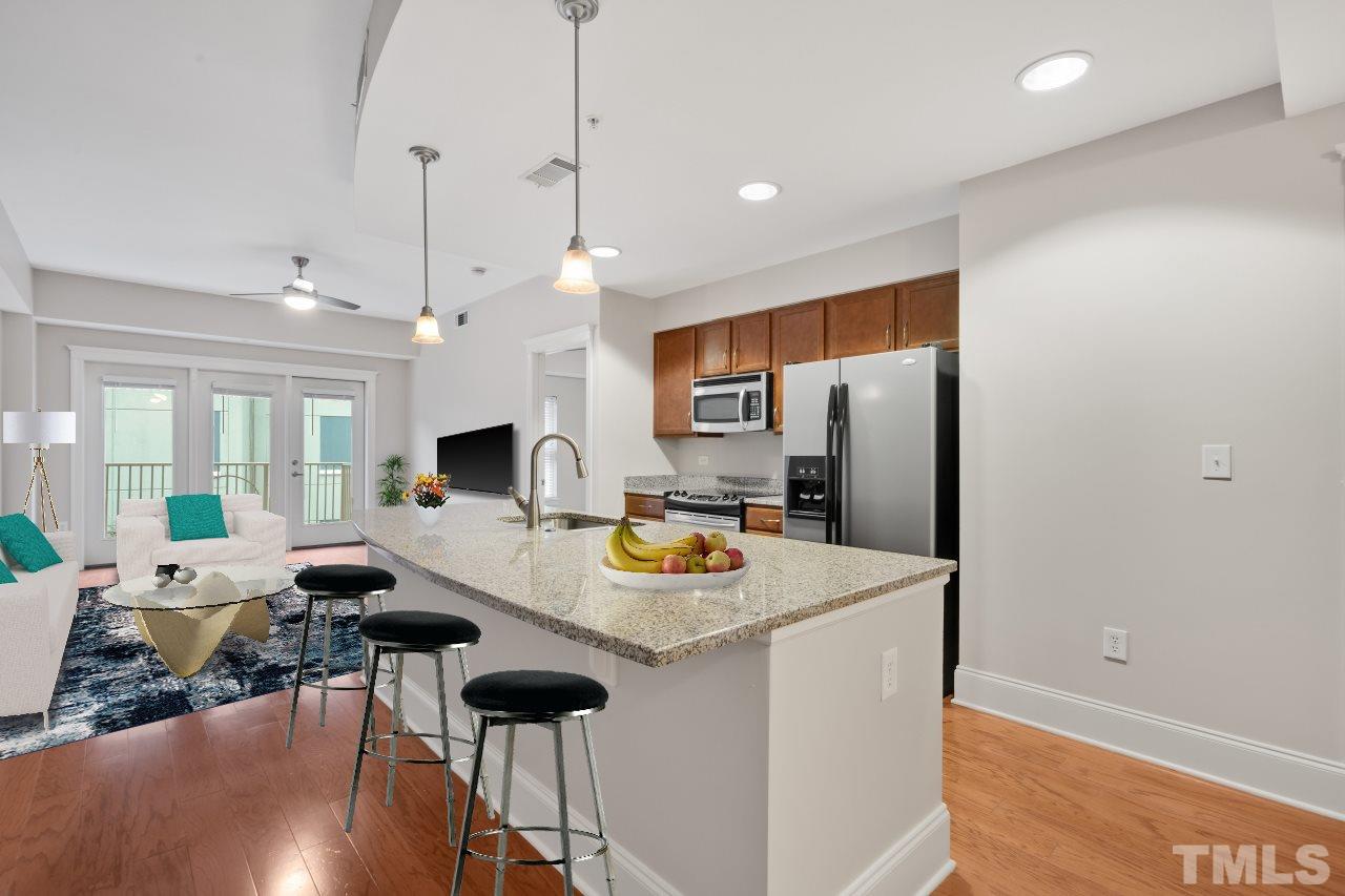 222 Glenwood Avenue, Unit 314 Raleigh, NC 27603 - Photo 7 of 30