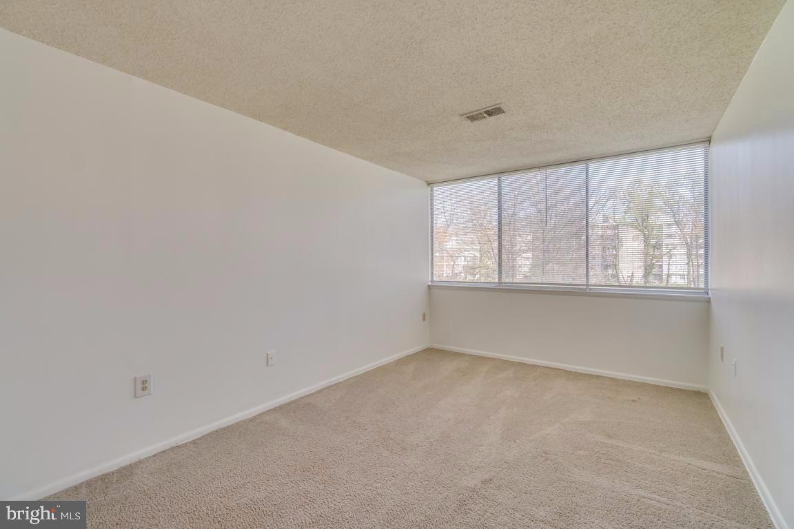 1822 Metzerott Road, Unit A4 Adelphi, MD 20783 - Photo 12 of 13