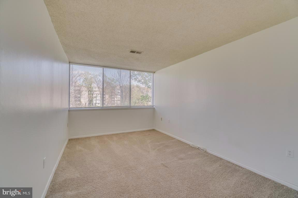 1822 Metzerott Road, Unit A4 Adelphi, MD 20783 - Photo 9 of 13