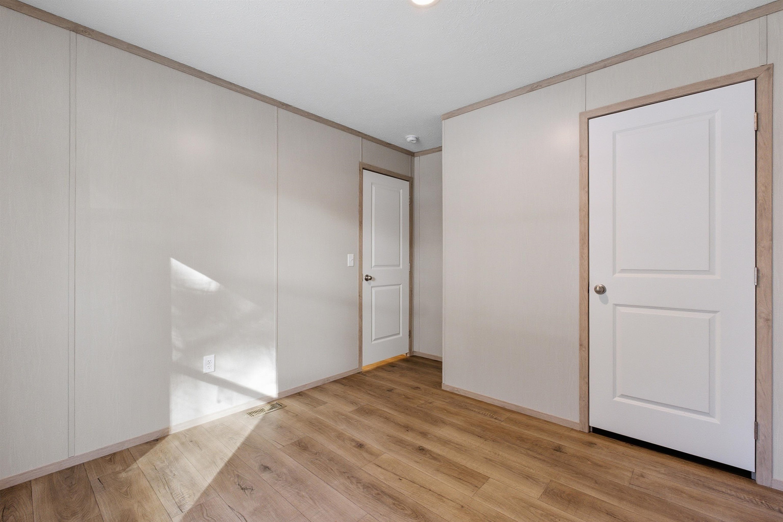 27 Bond Street Franklin, NH 03235 - Photo 25 of 30