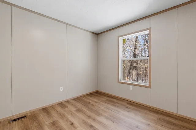 $261,500 | 27 Bond Street, Franklin, NH 03235