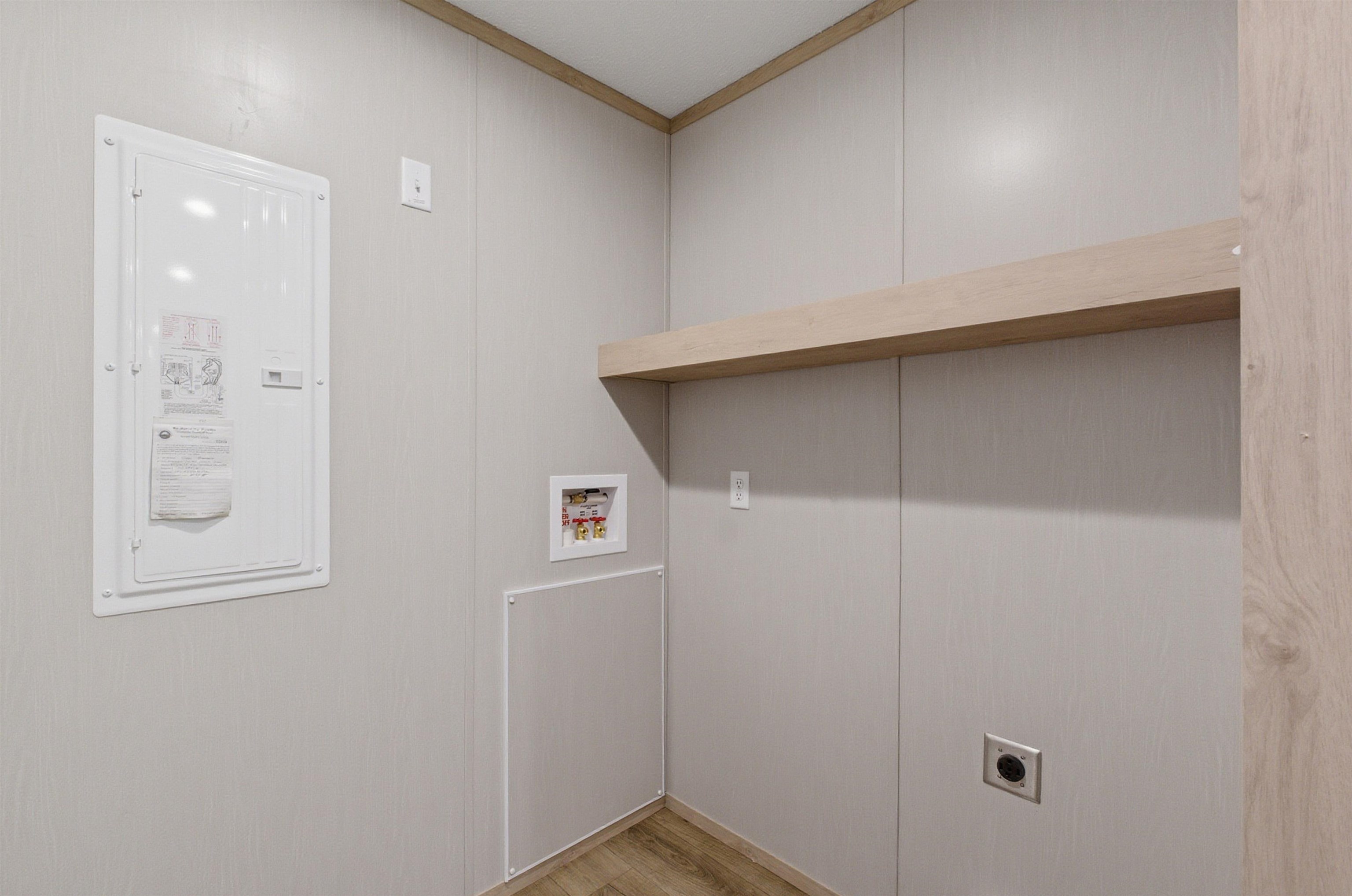 27 Bond Street Franklin, NH 03235 - Photo 29 of 30