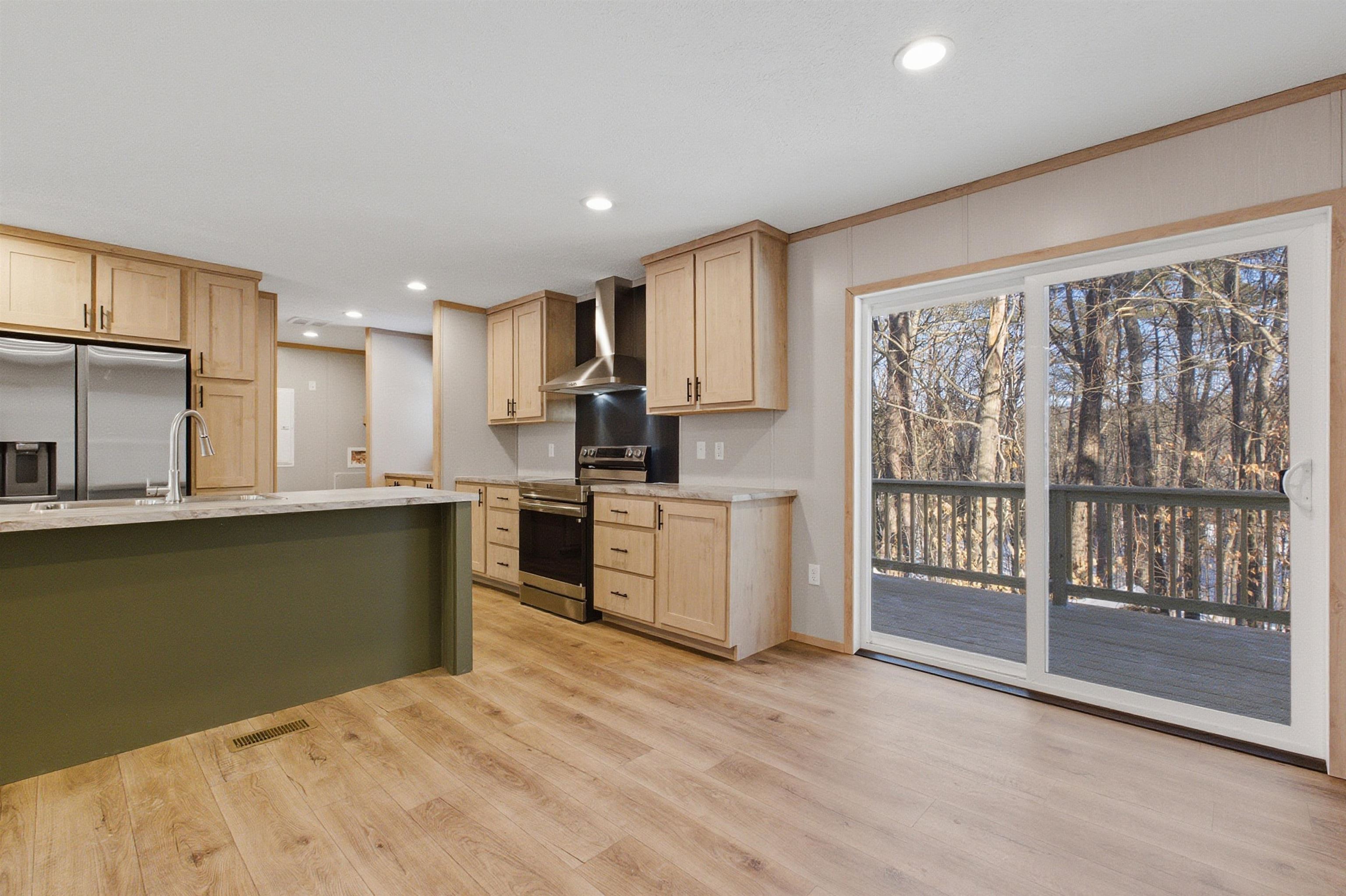 27 Bond Street Franklin, NH 03235 - Photo 10 of 30