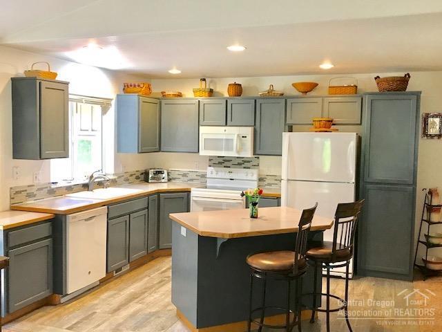 16957 Indio Road Bend, OR 97707 - Photo 6 of 24 Additional Photo