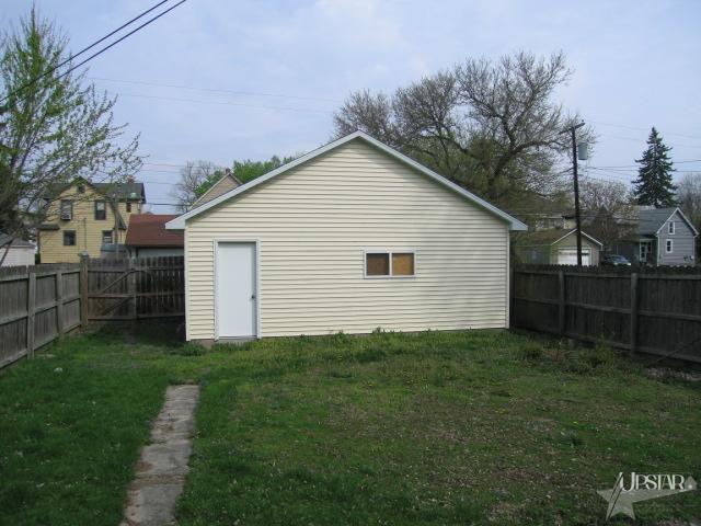 715 Riverside Avenue Fort Wayne, IN 46805 - Photo 11 of 13 Gallery Image 11