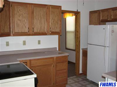 715 Riverside Avenue Fort Wayne, IN 46805 - Photo 5 of 13 Gallery Image 5