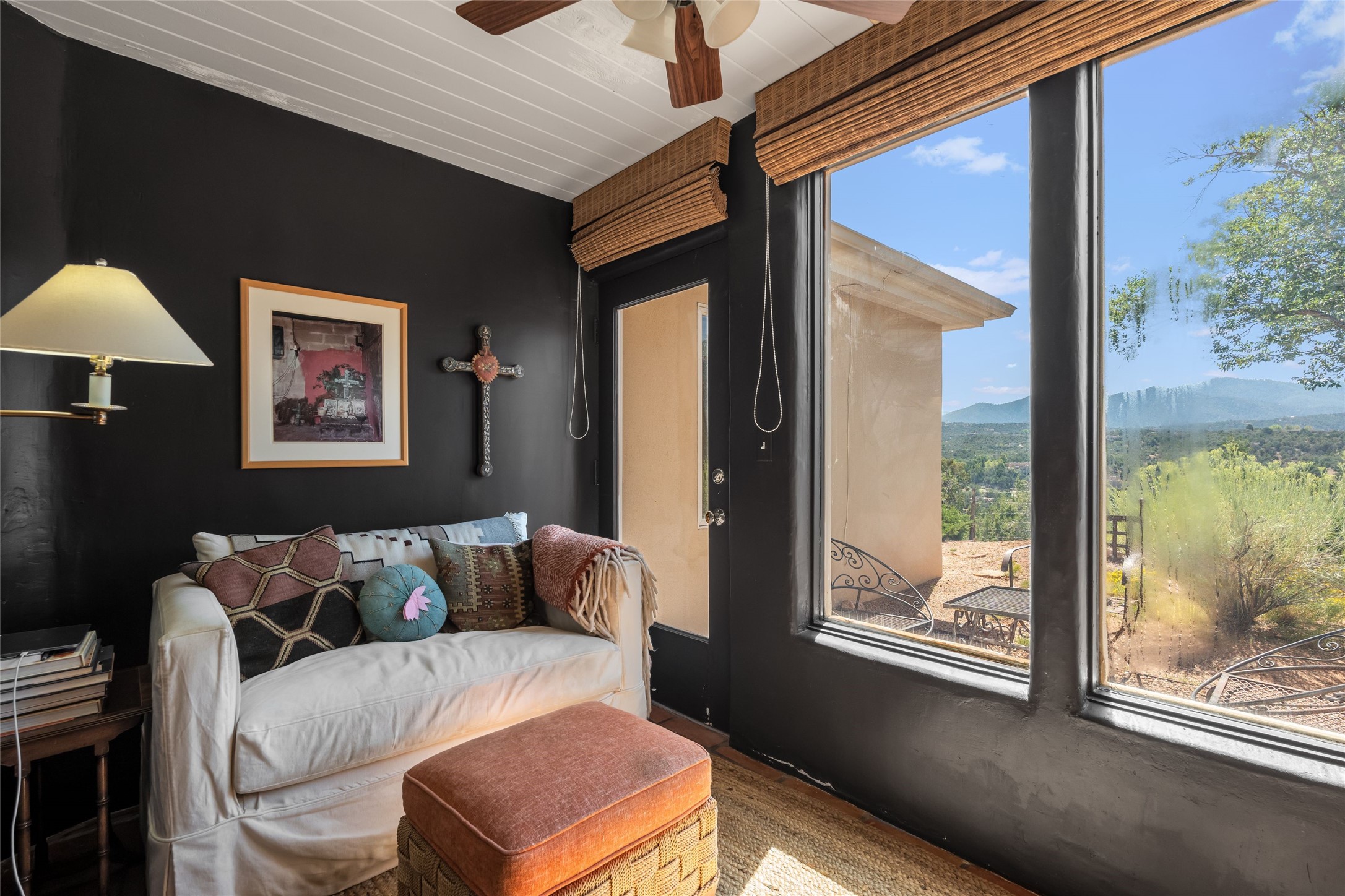 933 Stagecoach Road Santa Fe, NM 87501 - Photo 22 of 39 Reading Room