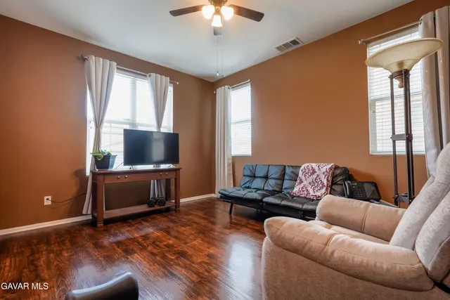 $614,999 | 1924 English Oak Way, Perris, CA 92571