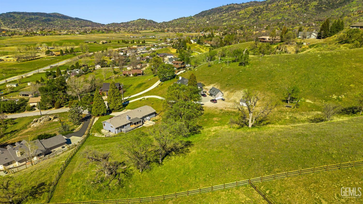 Undisclosed Address Tehachapi, CA 93561 - Photo 37 of 37