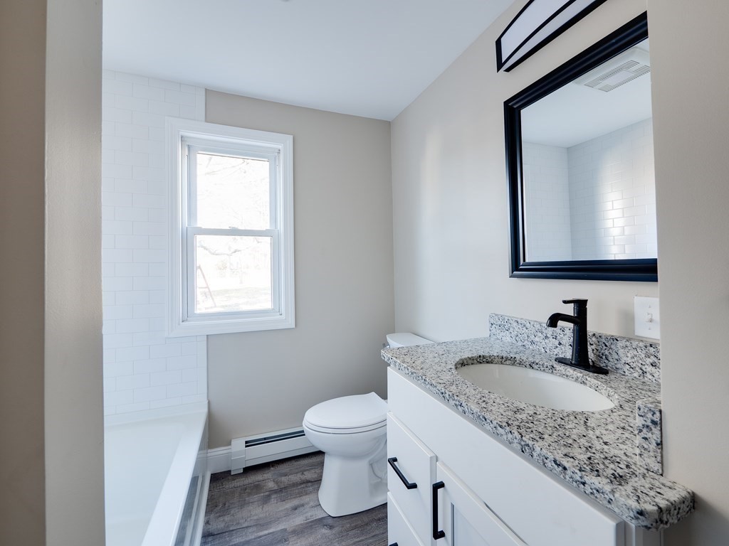 46 Fox Street West Springfield, MA 01089 - Photo 15 of 30 Gallery Image 15
