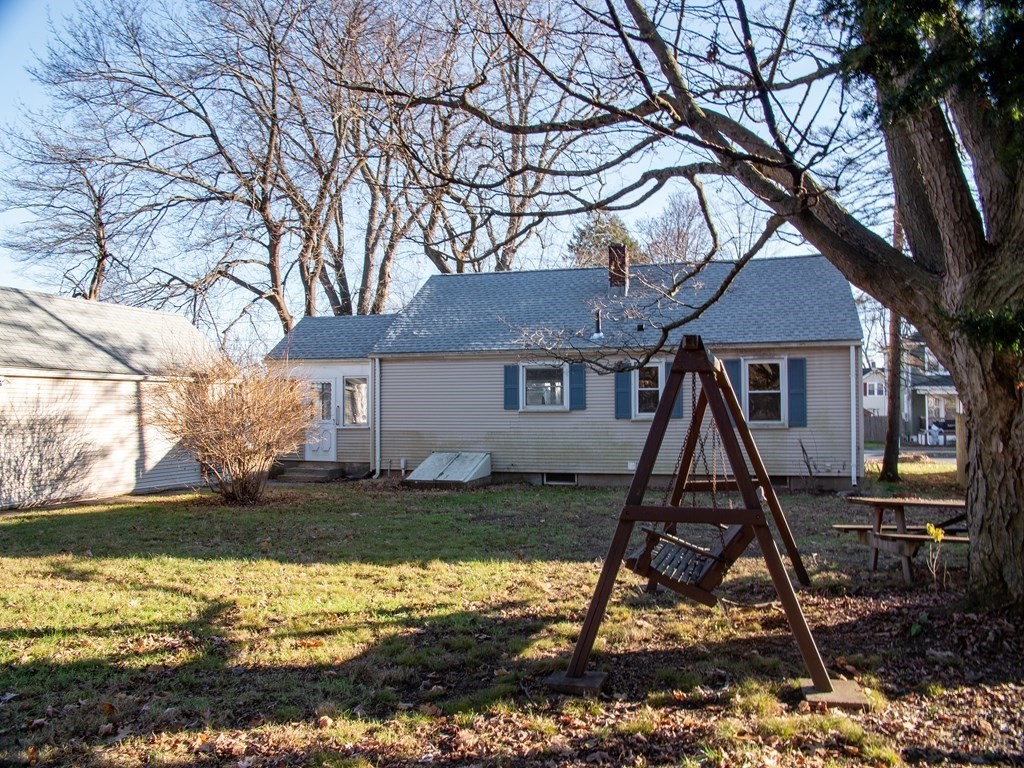 46 Fox Street West Springfield, MA 01089 - Photo 29 of 30 Gallery Image 29