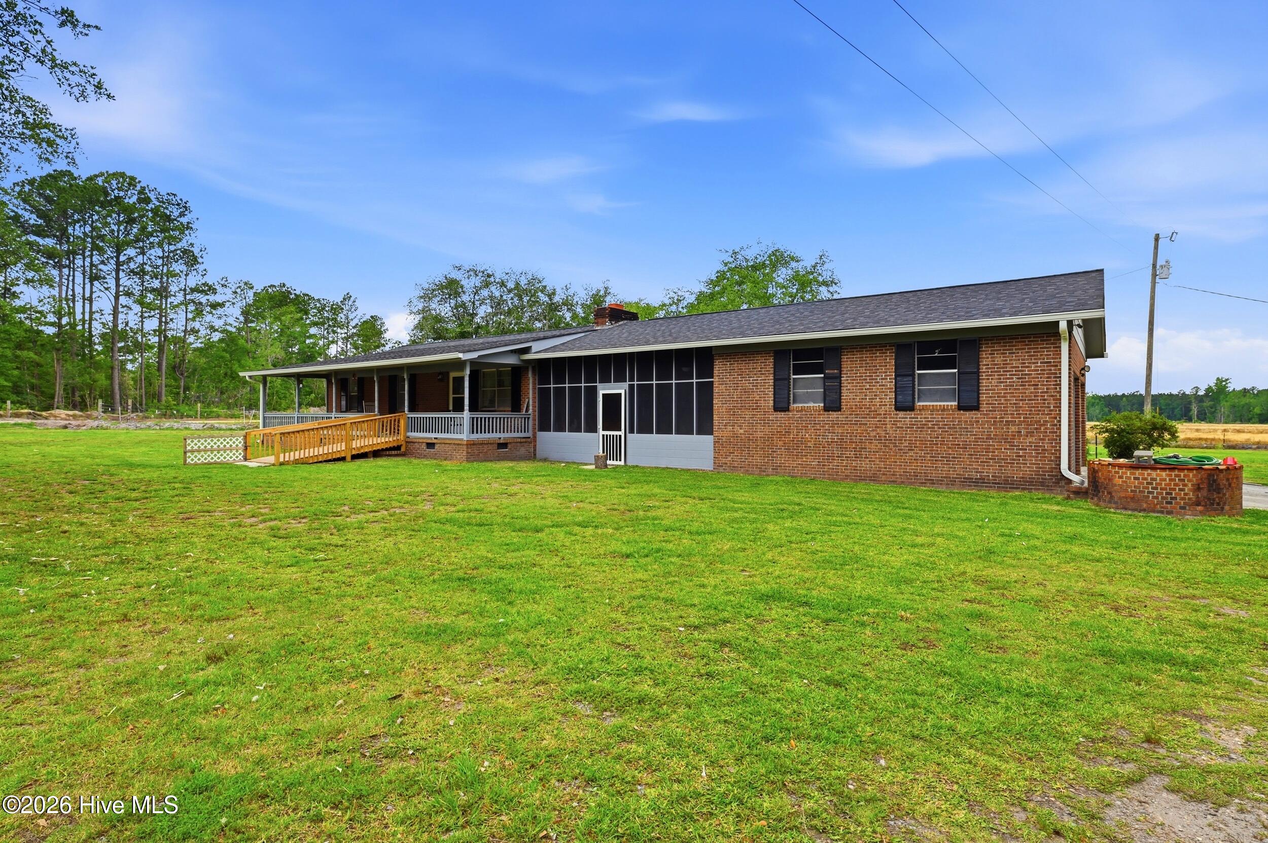 3984 Beattys Bridge Road Atkinson, NC 28421 - Photo 3 of 49 2_3984_beattys_bridge_rd_002