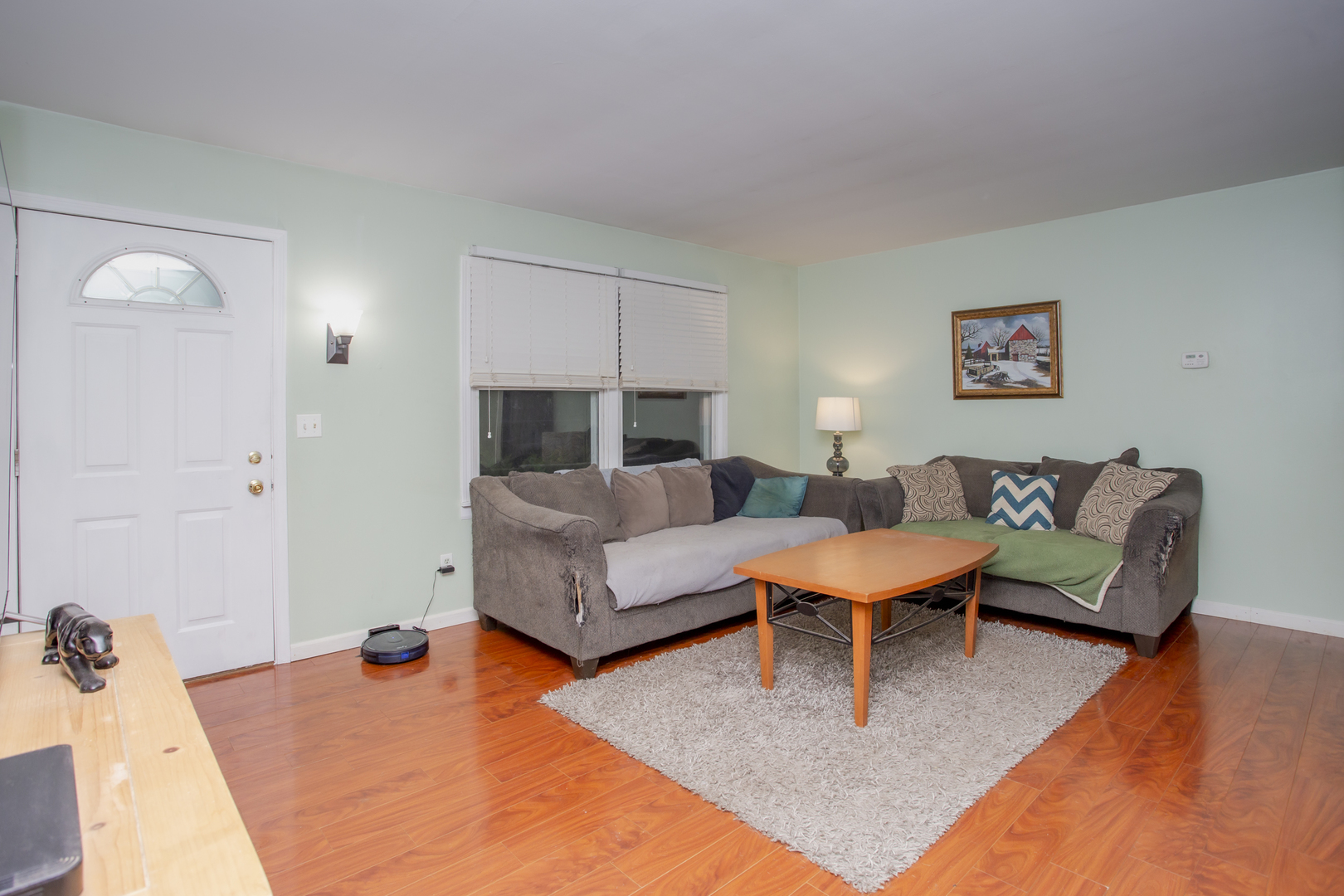 320 Hillside Road New Lenox, IL 60451 - Photo 2 of 14 a living room with furniture and a wooden floor