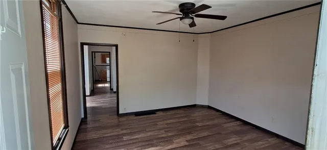 $850 | 3004-3006 North 10th Street, Unit 3004, St. Joseph, MO 64505