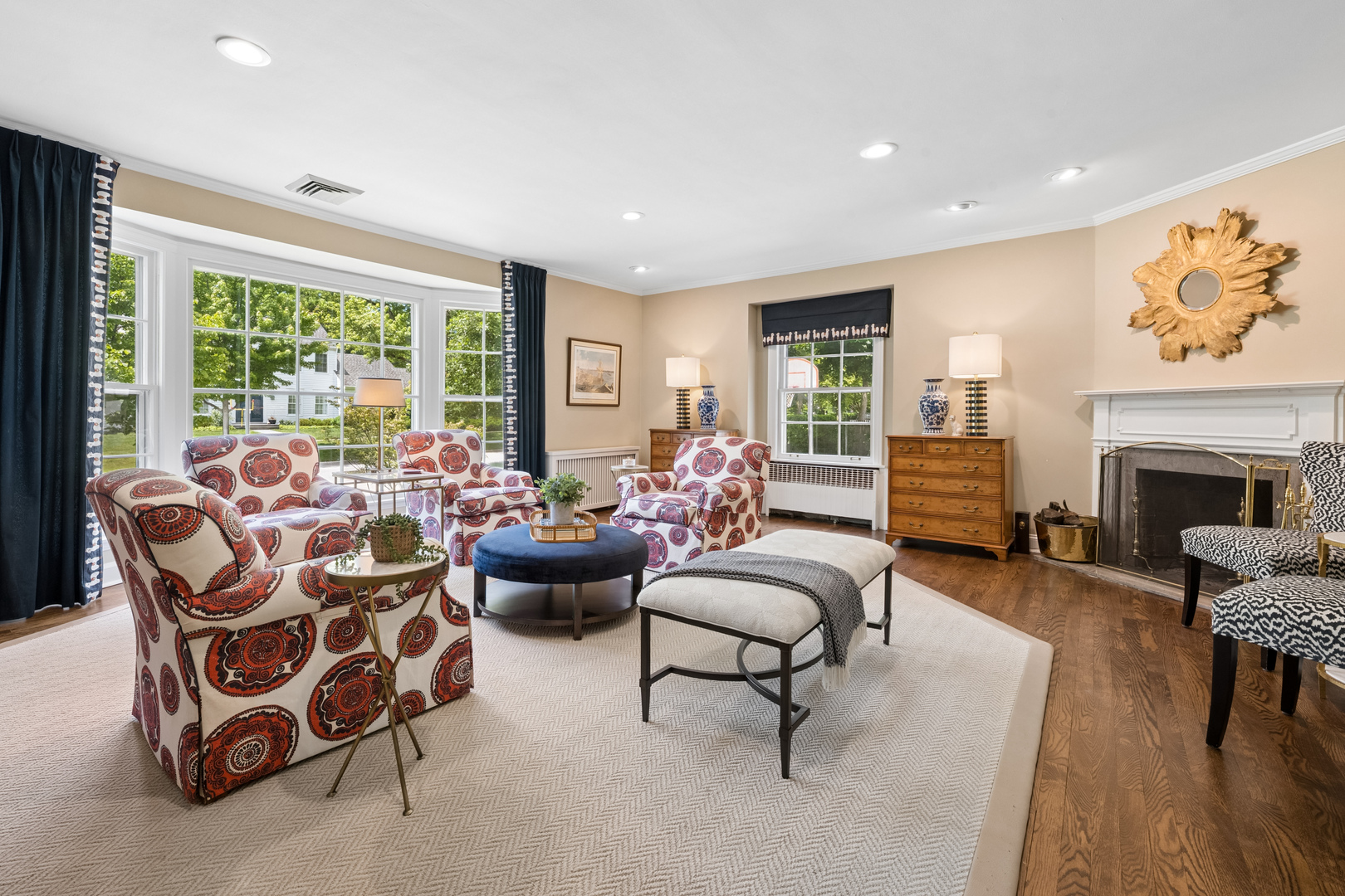 757 Locust Street Winnetka, IL 60093 - Photo 2 of 34