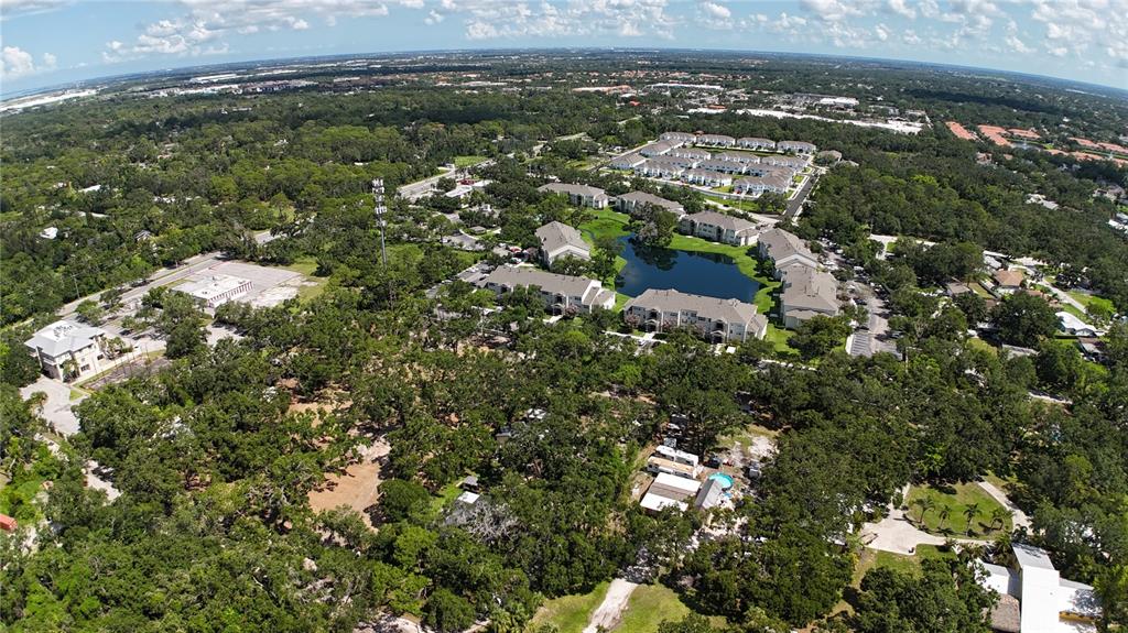 0 51st Street Sarasota, FL 34234 - Photo 4 of 20 a view of a city