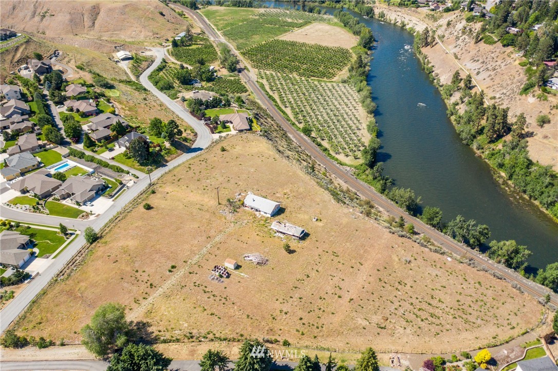 1650 Horselake Road Wenatchee, WA 98801 - Photo 14 of 31 Gallery Image 14