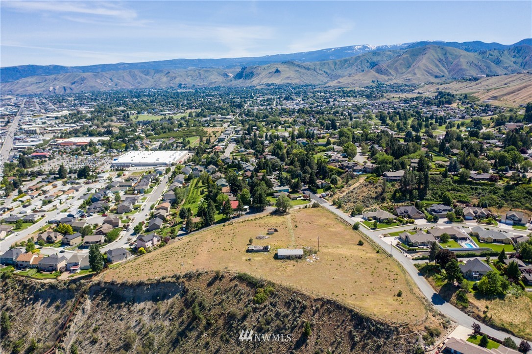 1650 Horselake Road Wenatchee, WA 98801 - Photo 8 of 31 Gallery Image 8