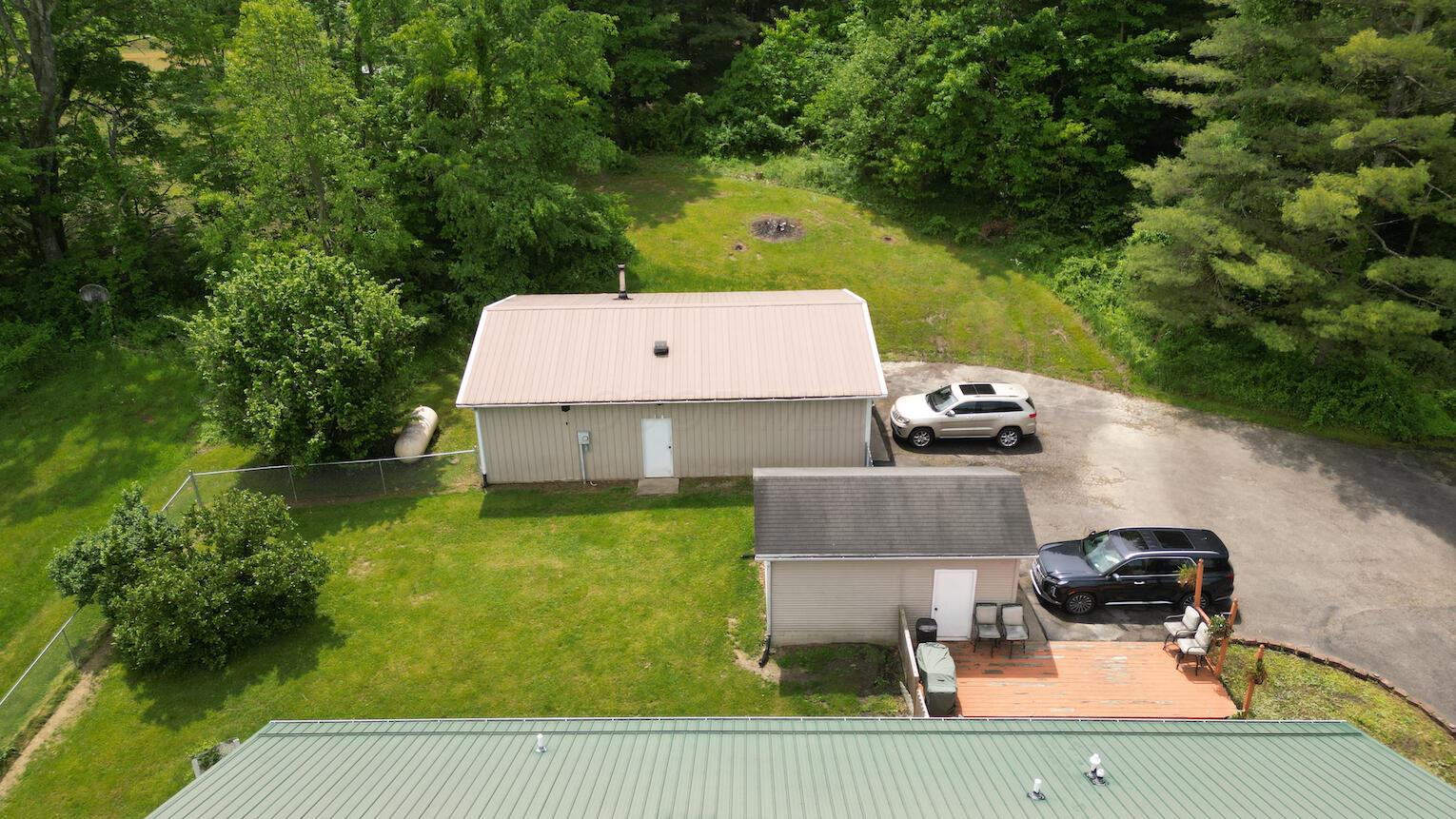 2156 Rozelle Creek Road Chillicothe, OH 45601 - Photo 5 of 38 DJI_0089