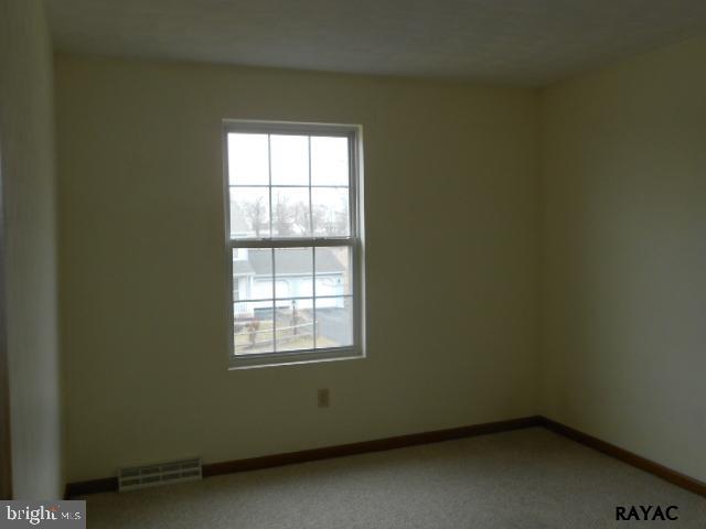 331 Azalea Drive Hanover, PA 17331 - Photo 9 of 19 Gallery Image 9