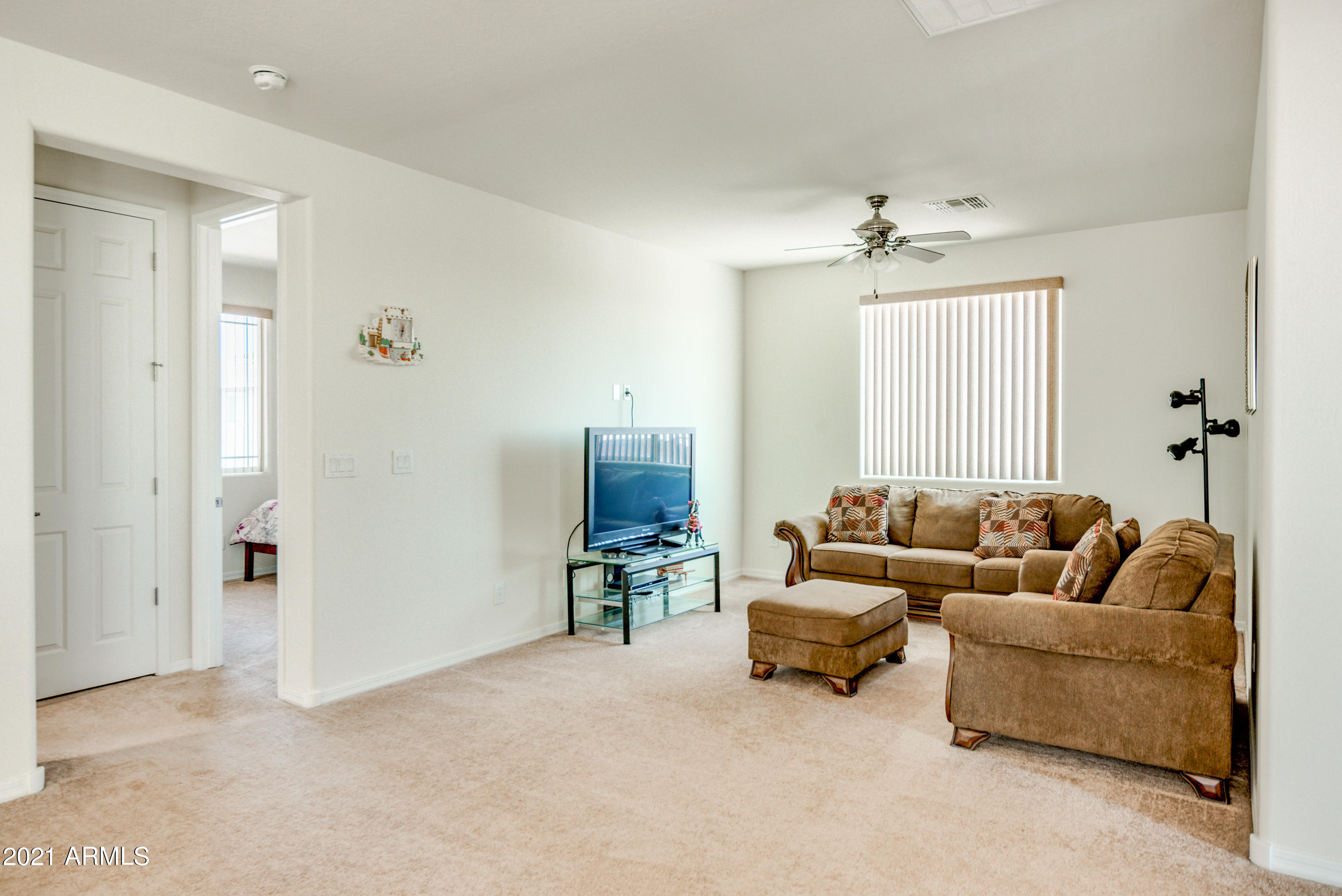 1537 West Red Bird Road Phoenix, AZ 85085 - Photo 26 of 47 28_1537-w-red-bird-road-28