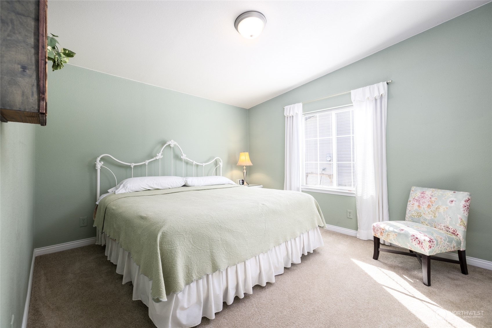 107 South Pass Road, Unit 3 Nooksack, WA 98276 - Photo 25 of 38 a bedroom with bed and window