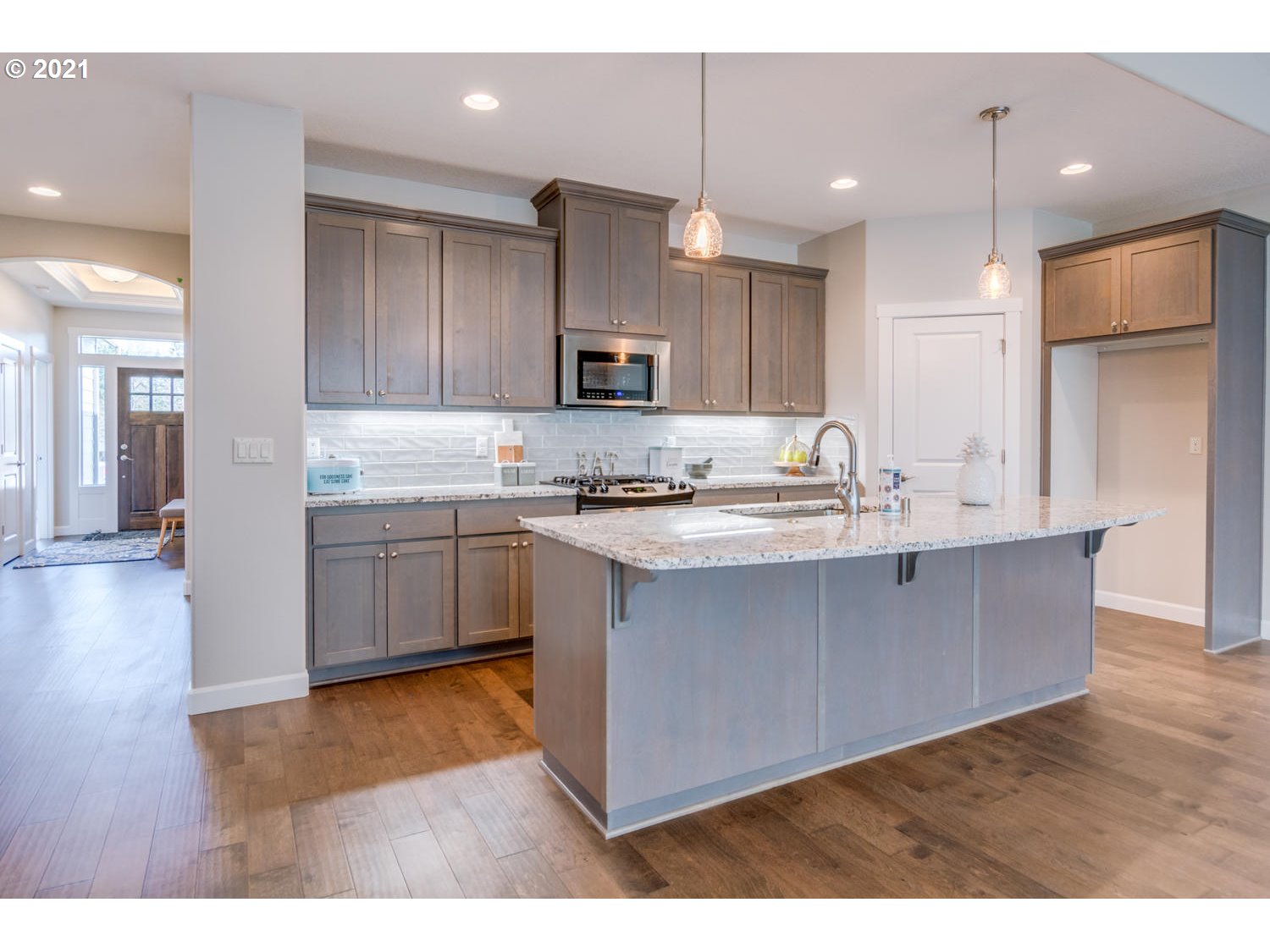 1805 Northeast 173rd Way Ridgefield, WA 98642 - Photo 17 of 30