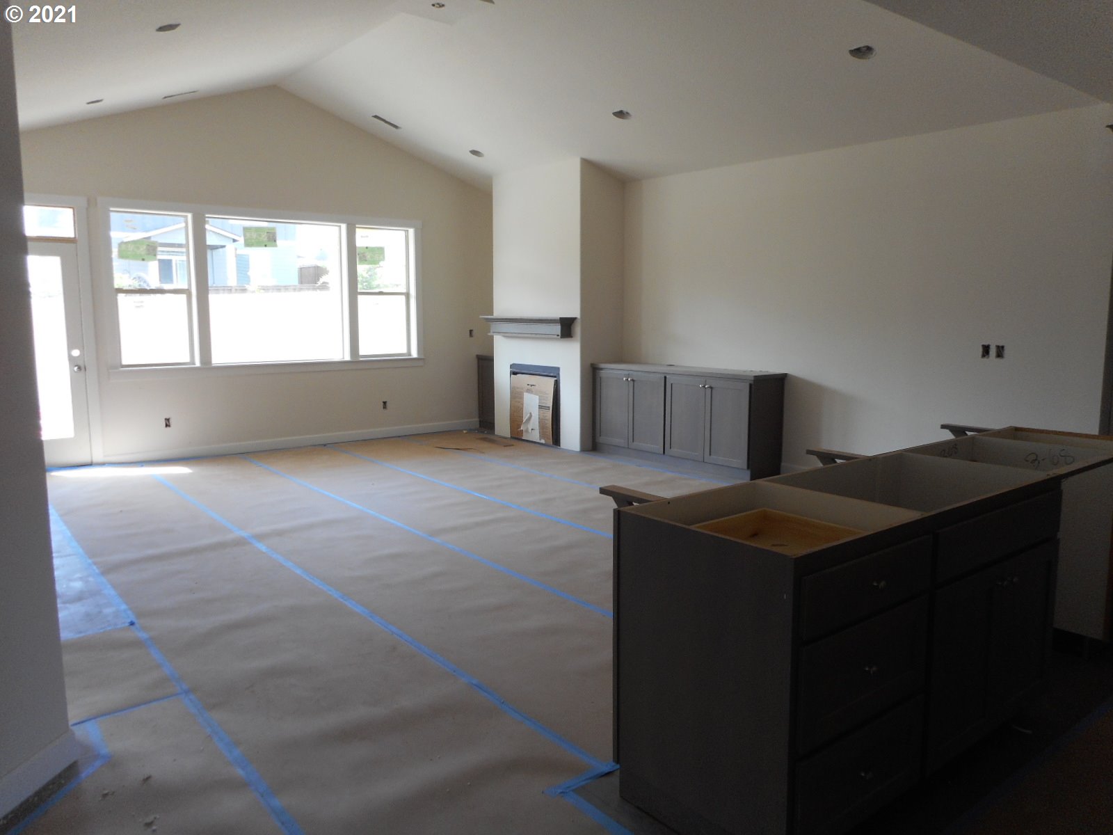 1805 Northeast 173rd Way Ridgefield, WA 98642 - Photo 3 of 30