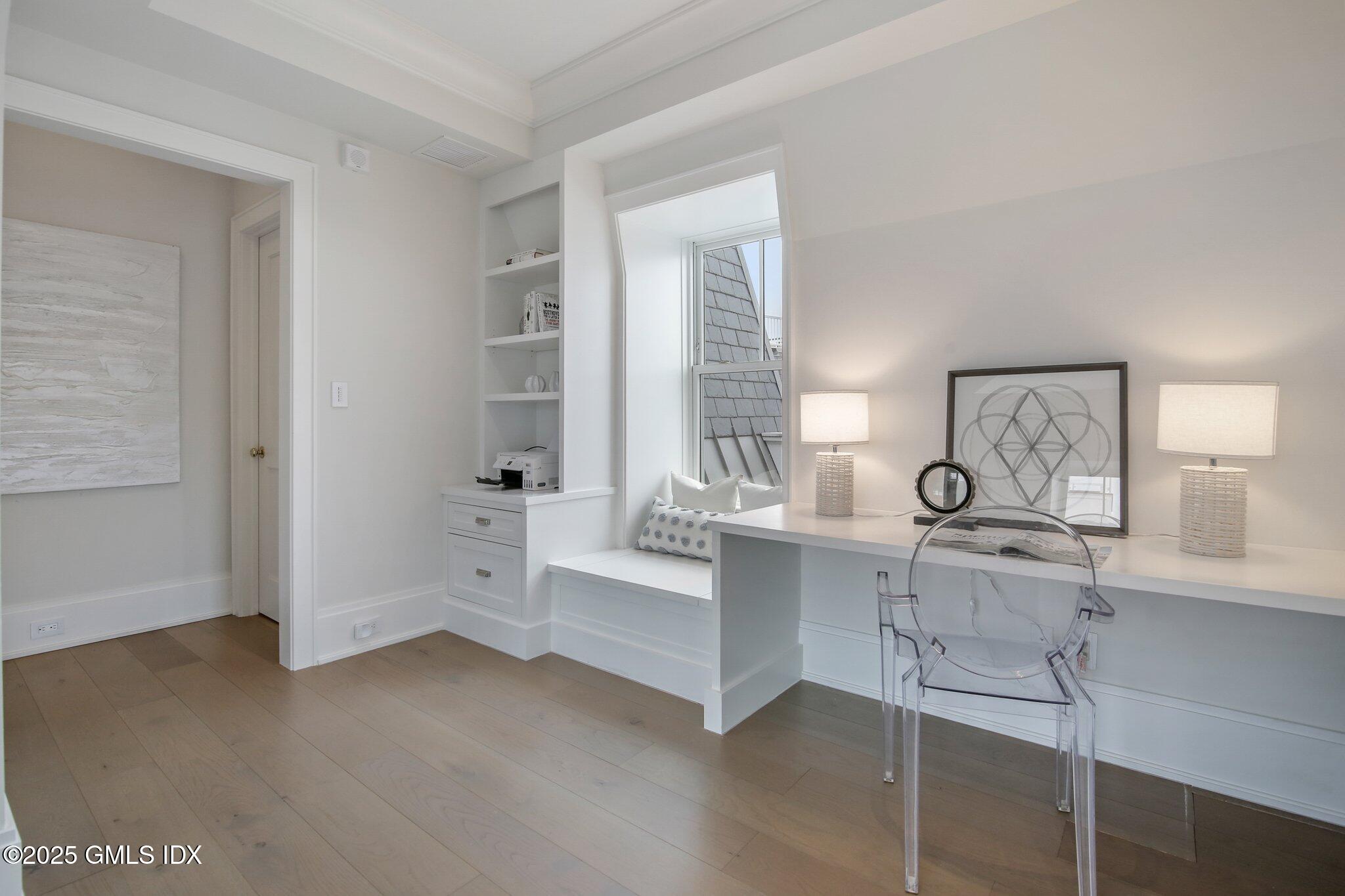 2 Oneida Drive, Unit B2 Greenwich, CT 06830 - Photo 23 of 29 Office Space