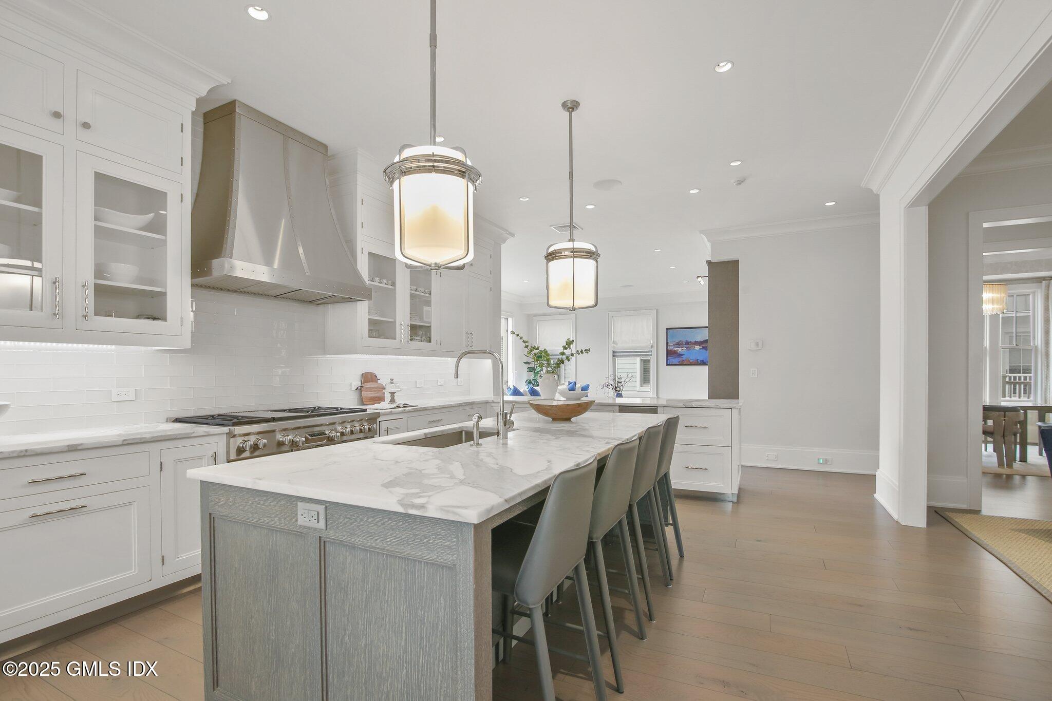 2 Oneida Drive, Unit B2 Greenwich, CT 06830 - Photo 5 of 29 Kitchen