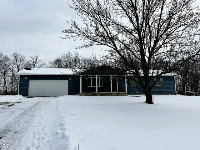 $315,000 | 541 North US Highway 231, Greencastle, IN 46135