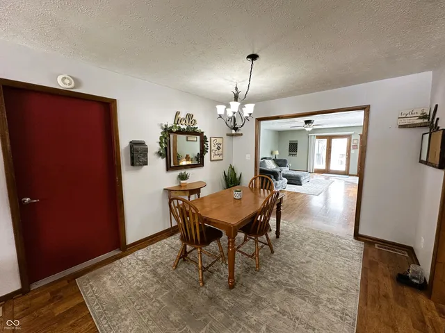 $315,000 | 541 North US Highway 231, Greencastle, IN 46135