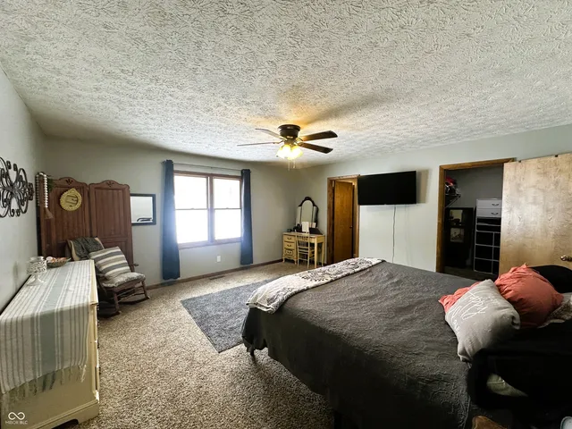 $315,000 | 541 North US Highway 231, Greencastle, IN 46135