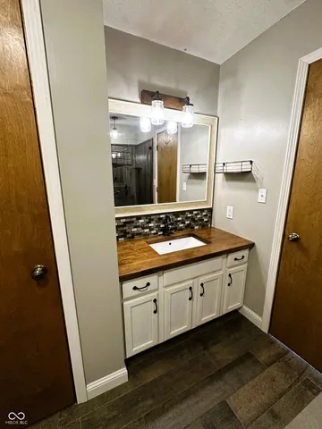 $315,000 | 541 North US Highway 231, Greencastle, IN 46135