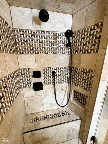 $315,000 | 541 North US Highway 231, Greencastle, IN 46135