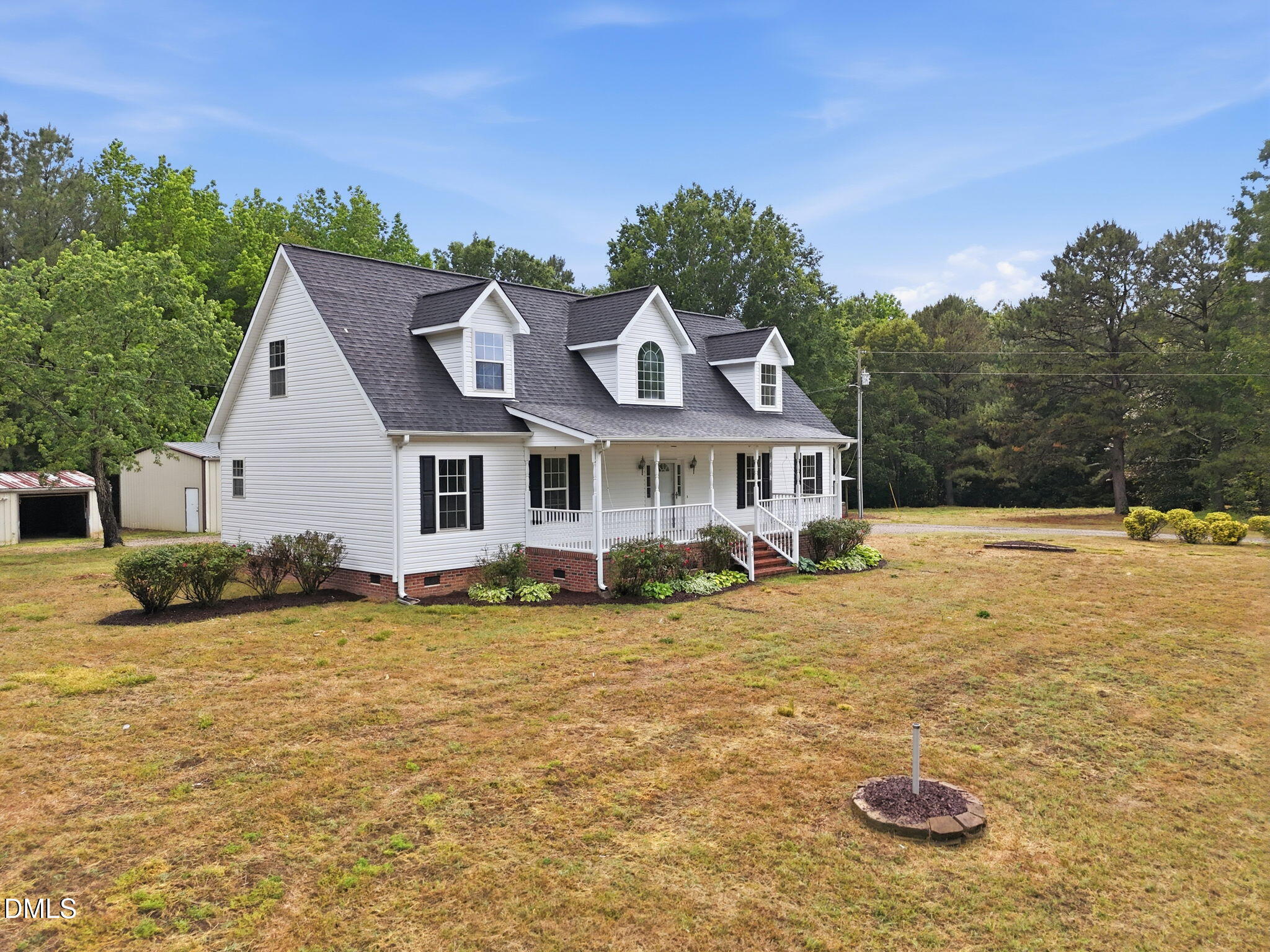 149 Felts Road Warrenton, NC 27589 - Photo 2 of 52