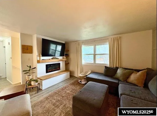 $278,000 | 714 South 9th Street, Douglas, WY 82633