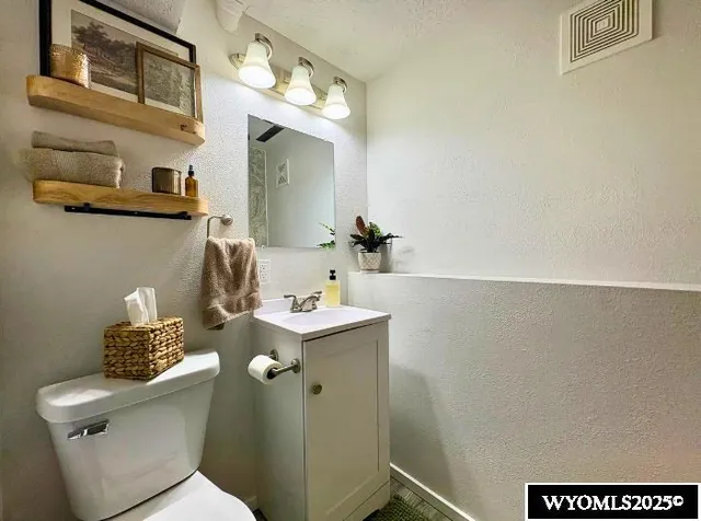 $278,000 | 714 South 9th Street, Douglas, WY 82633