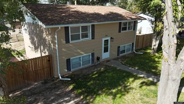 $278,000 | 714 South 9th Street, Douglas, WY 82633