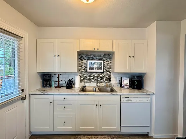 $278,000 | 714 South 9th Street, Douglas, WY 82633